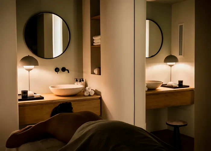 Hotel National Des Arts Et Metiers Parijs